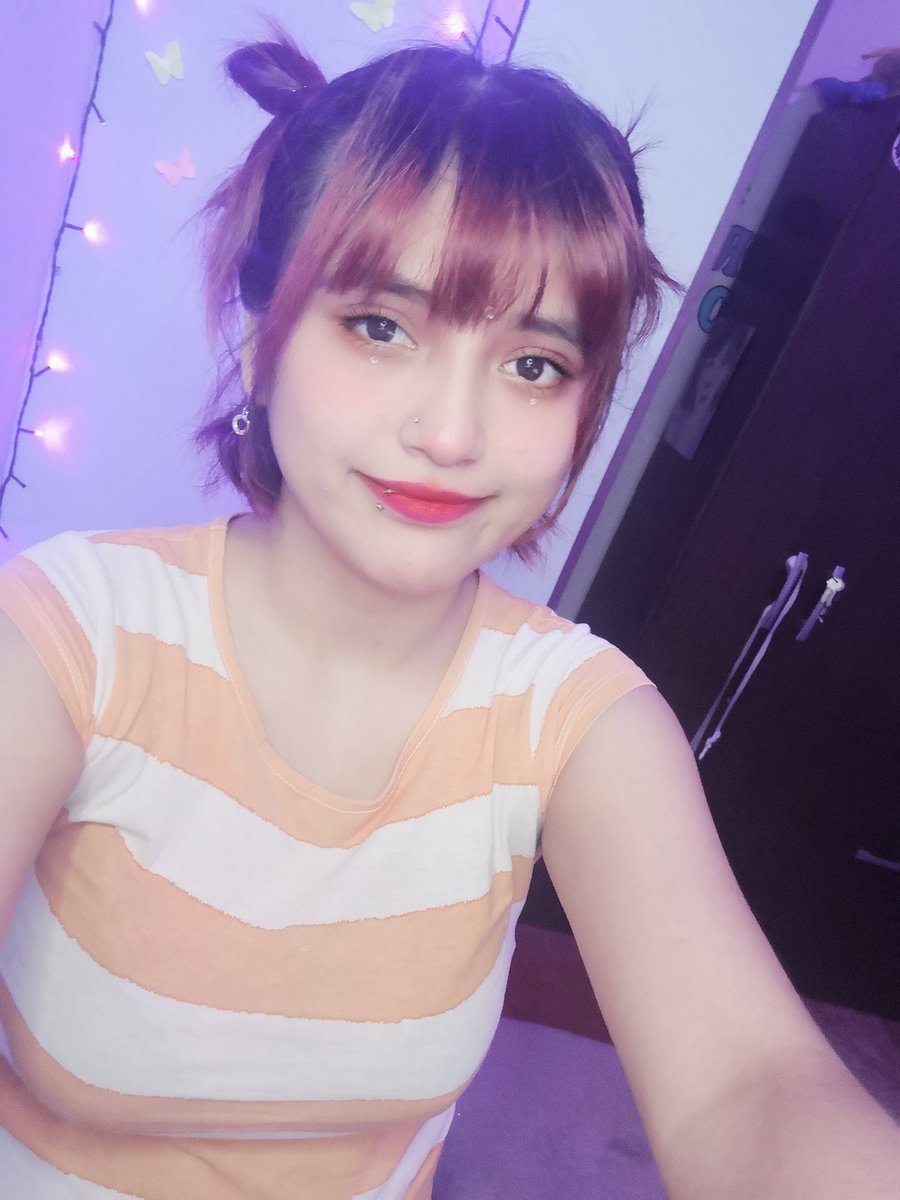 VictoriaHeo's tweet photo. Ya tamos ready cheket@s����
.
.
.
.
.
.
#twitchenlínea #streamers #gamer
@streamsspain @streamr_es @Twitch_spam10 https://t.co/7uDS8lLhHb