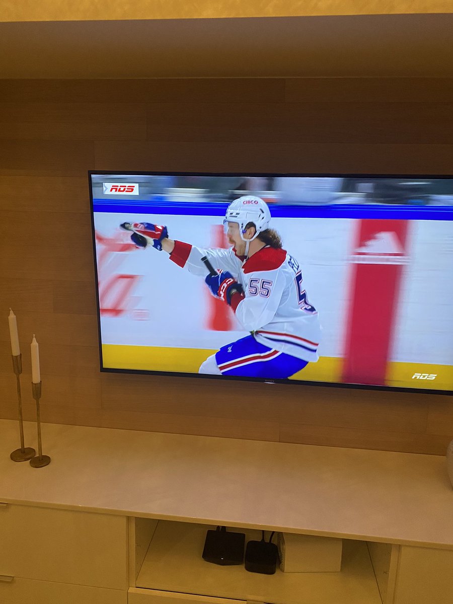 Best celly I’ve seen in a long time😂 #GoHabsGo