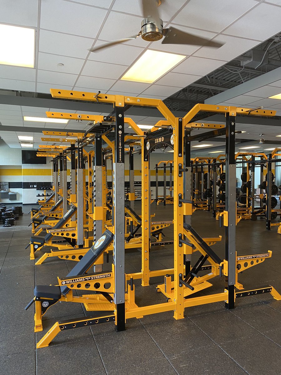 Irmo High School's new Williams Strength Signature Racks!
GO YELLOW JACKETS!