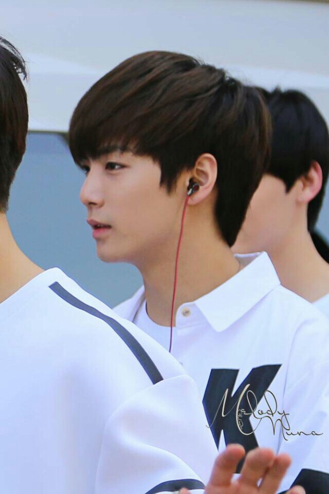 allday_AndU's tweet photo. 김종현, 10대로 돌아간다!...하이틴 웹드라마 '시작은 키스' 출연 
(출처 : MHN스포츠 | 네이버 TV연예)
https://t.co/bpUDZ4mXoe

#김종현 #종현 #KimJonghyeon 
10대 종현이 모습을 드라마로!?!? https://t.co/Jwkc6JSqOr