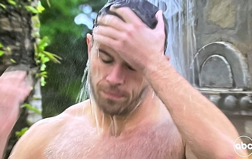 just confirmation that zach slept with gabi and only felt guilty bc he was “cheating” on the girl he was going to pick. then instead of being upfront he strung her all the way to the end knowing how anxious she was throughout the final weeks #TheBachelor