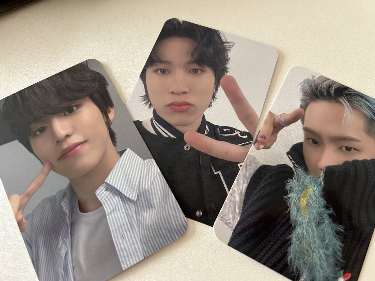 apple___park's tweet photo. TREASURE Here I Stand トレカ交換

譲) ヒョンソク、ジョンウ、ジョンファン  
　（A）

求) ジフン、ジュンギュ（同異種）

条件合う方は、気軽にリプいただけると幸いです🙇‍♀️

#TREASURE #TREASURE交換 #Here_I_Stand https://t.co/GUJV3gWEST