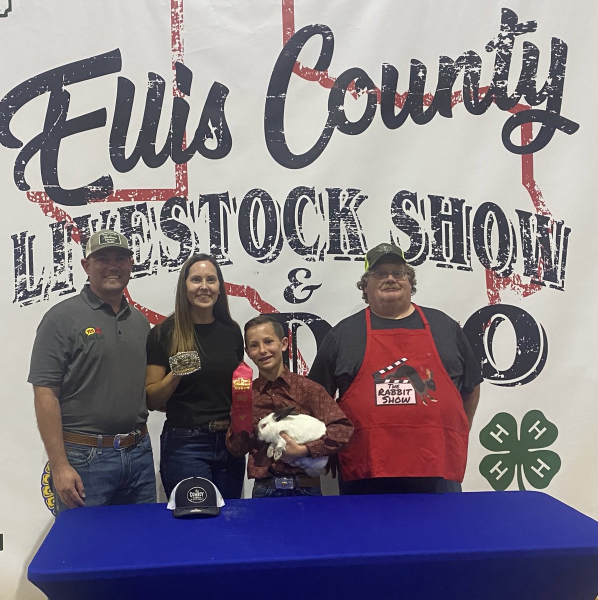 kateauthier's tweet photo. Super proud of my boys today! Anderson got Reserve Grand Champion and Brooks made the sale in market rabbits at the Ellis County Livestock Show! #proudmom @WaxahachieISD @WilemonSTEAM #wilemonsteam https://t.co/Ir32wLa3gb