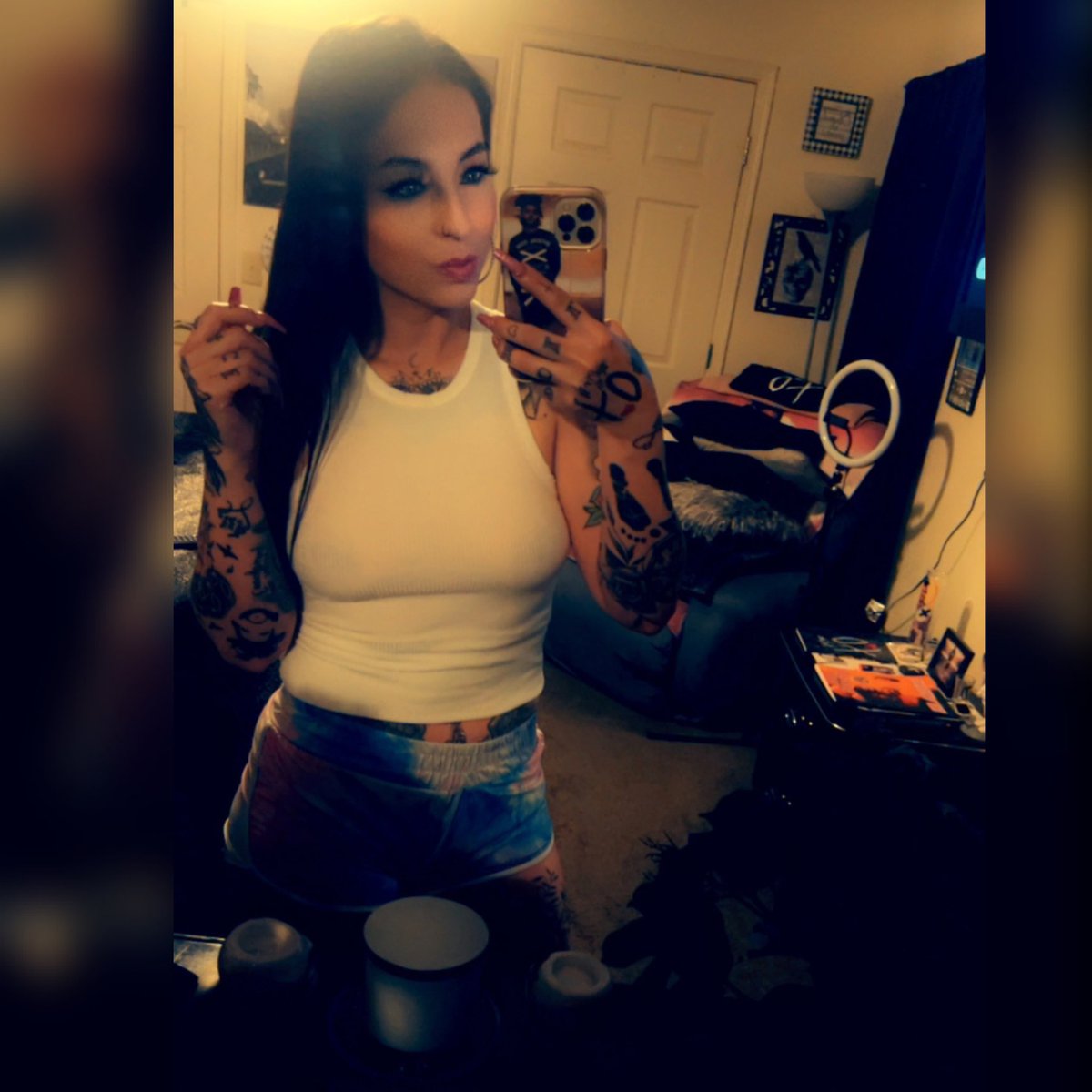 Melissa_Lively's tweet photo. Gotta confession, want you obsessinโ, boy you gonโ love it here ๐ถ๐ฅ๐๐ฝ @Im__AnnMarie ๐ #Tripolar3 #SlideRn https://t.co/v9kBSQVVNS