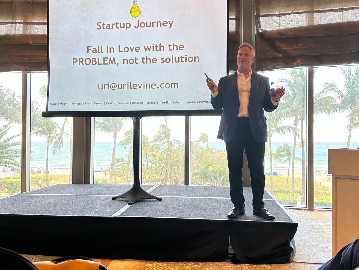 hrishlotlikar's tweet photo. It’s always awesome to see my close friend, mentor and investor #AdamStern and meet @UriLevine1, Founder of @waze , Chairman of @Zoomcar_India and hear him talk about his book “Fall In Love With the Problem, Not the Solution - Uri Levine” #teamsuperworld🌎❤️ https://t.co/ggG2sIKMAT