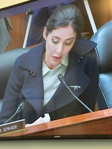 NoLieWithBTC's tweet image. Reminder that just last month Republicans wore AR-15 pins in place of where their American flag pin would normally go.