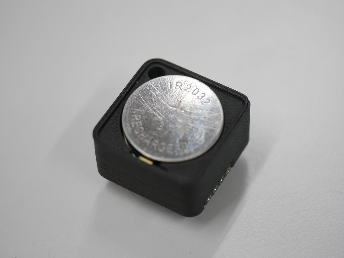 ushineko3n's tweet image. 前に作った電池ボックスで
ATOMS3が動くか確認
LIR2032(3.7V/45mAh)×2でWi-Fi通信までOKでした。
コイン形リチウムイオン電池のLIR2032は充電できてリポより安全に使えます。S9V11F5の5V出力
#M5Atom