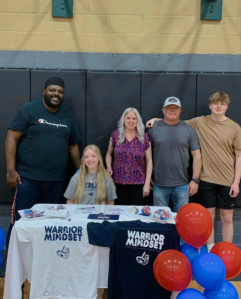 officially apart of sterling😁 🏀⚔️
<a href="/SCWarriorWBB/">Sterling College Women’s Basketball</a> <a href="/thendrixson3/">Timothy Hendrixson</a> <a href="/coachKCBassett/">K.C. Bassett</a> @OklahomaAcesGBB <a href="/CoachMikeC33/">Micheal Carrington</a>