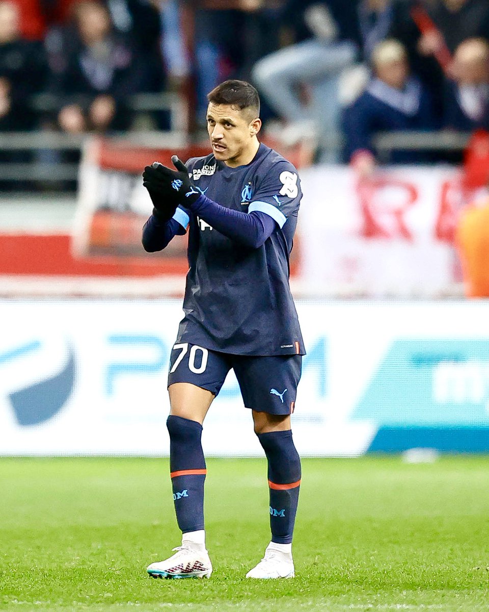 Ligue1_ESP's tweet photo. El poder del bigote. https://t.co/oVCYFLxTKr