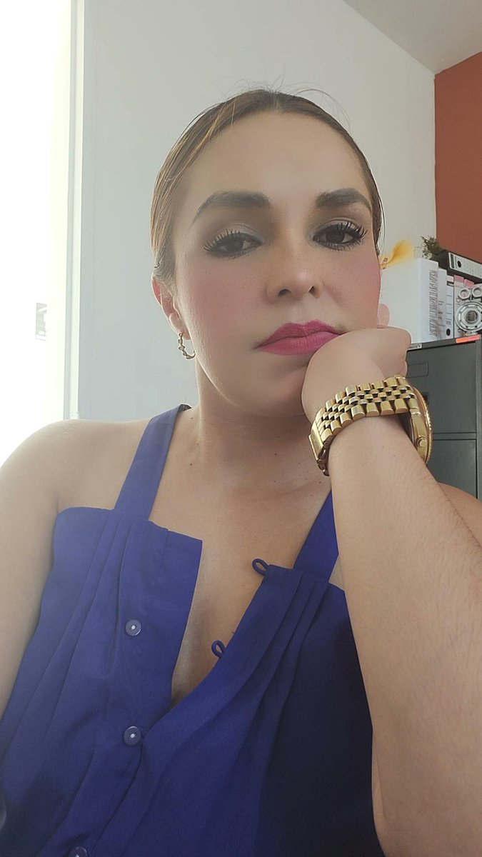 Paty_Ortega_A's tweet photo. 💜💜💙💙 https://t.co/mVJ5AtJSy2