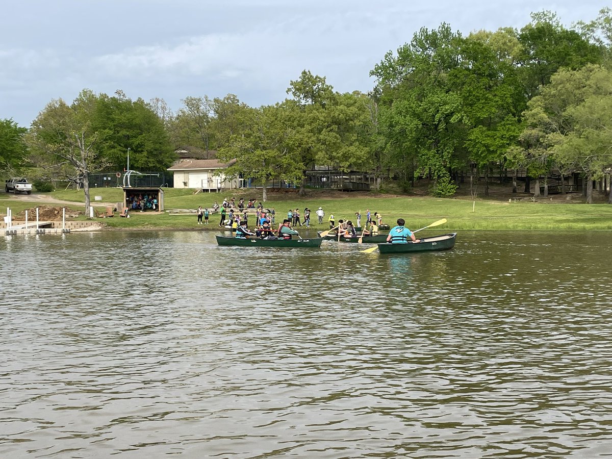 msgordons4's tweet photo. CHE 5th grade is at camp this week!!! Watching these kiddos have fun has been the best part! The smiles are priceless! #SkyRanch @ClubHill_Cougar https://t.co/0TtiPbUqVP
