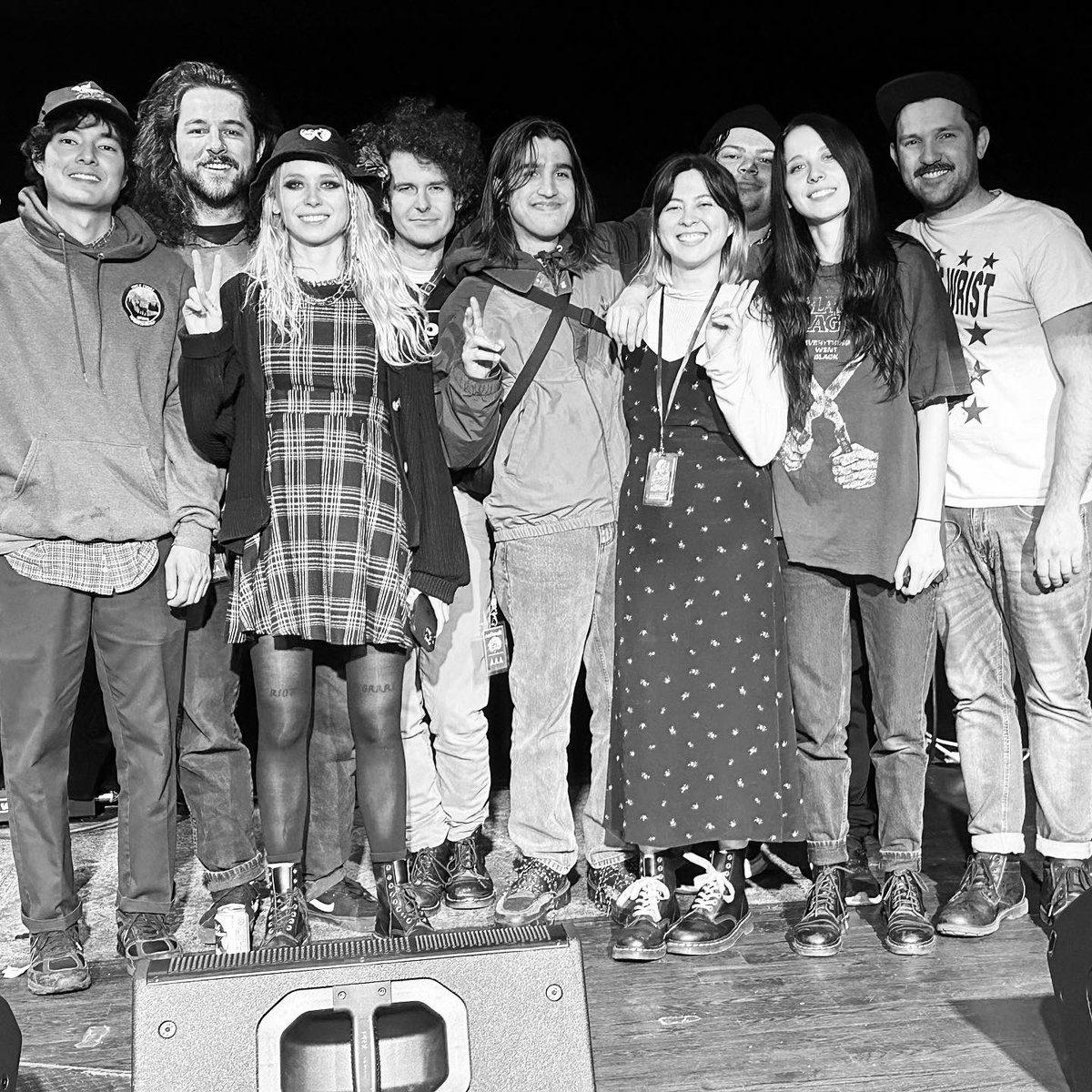 softcultband's tweet photo. we love you @softblueshimmer 🖤🤍 https://t.co/ouPJzdmhx1