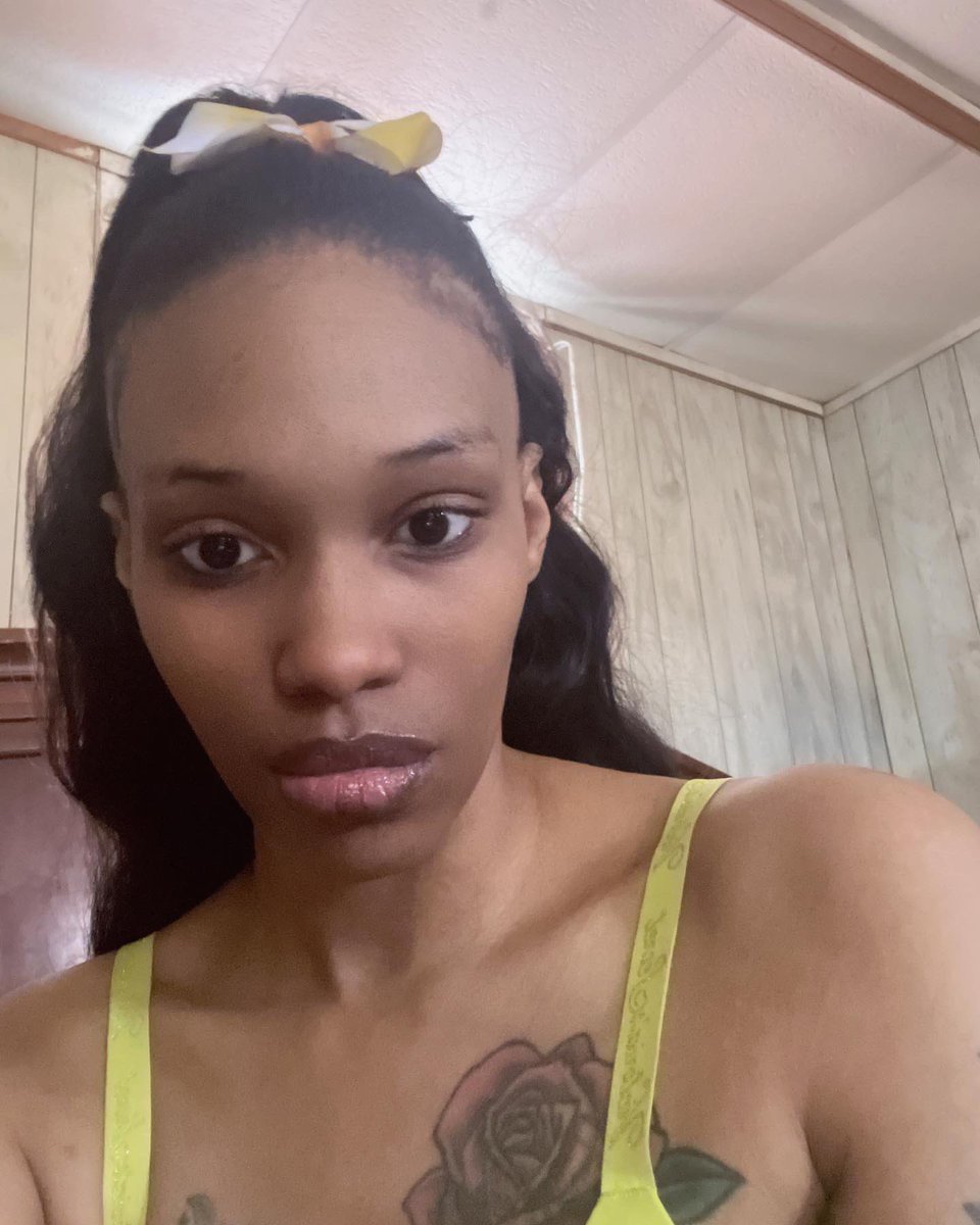 Cinnamon (@Crystalstokes31) / Posts / X