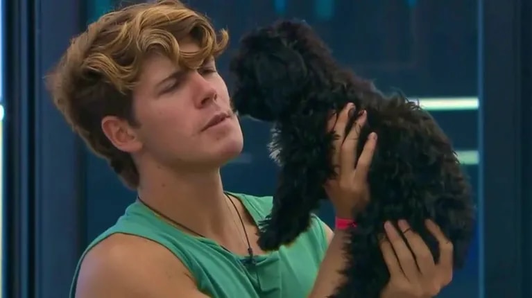 RealTimeRating's tweet photo. MARCOS GANA #GranHermano https://t.co/MsCle8cJE3