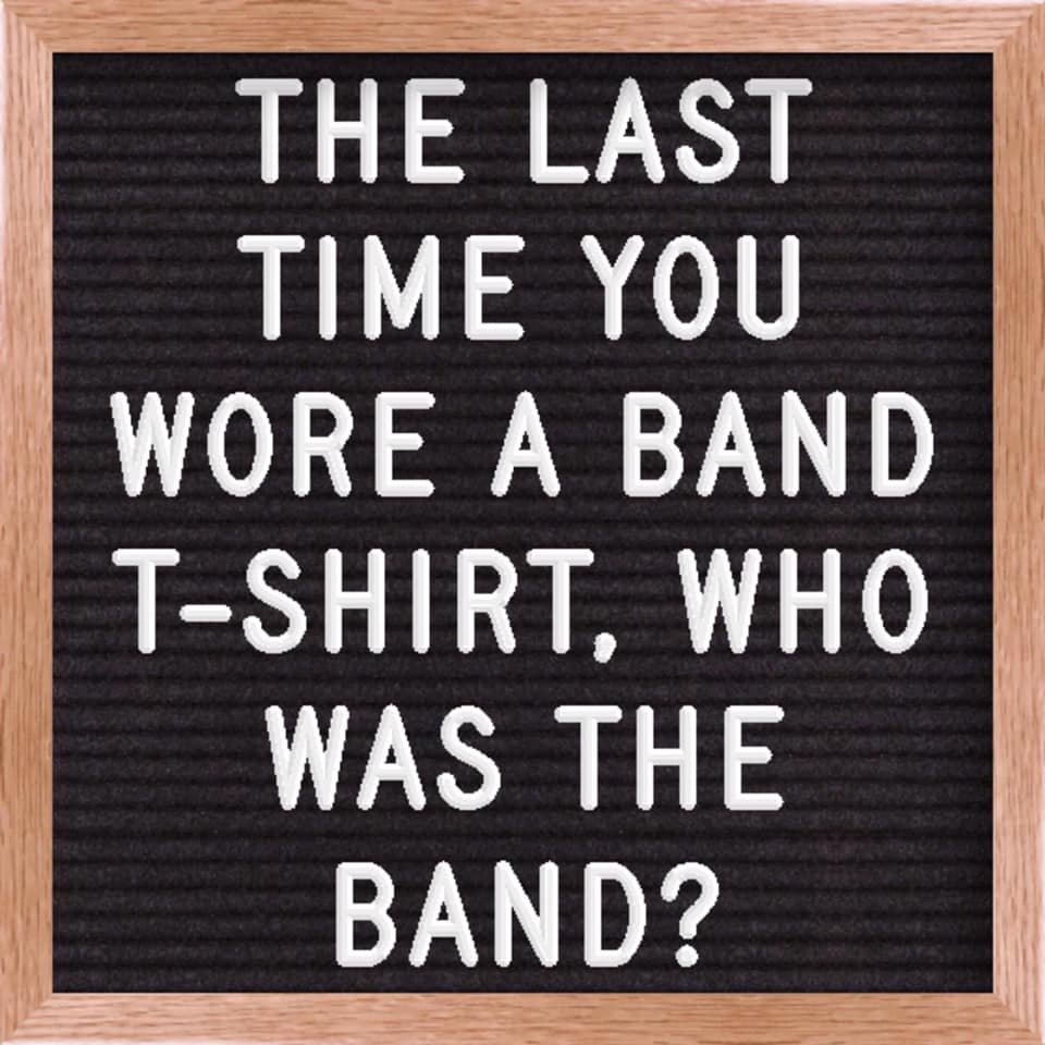 vanbluesat tweet media