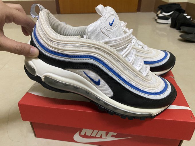 nursaraxd's tweet photo. ในช้อป 4800 ขายต่อ 1800 พร้อมโอน 1600 ของแท้  จากช็อป
 38 (24-25 cm.ใส่ได้ค่ะ )
ส่งฟรี ทักขอเพิ่มเติมได้ มีกล่อง

#ส่งต่อรองเท้าผ้าใบ #ส่งต่อรองเท้ามือสองของแท้ #ส่งต่อรองเท้า #ส่งต่อnike #nike #ส่งต่อรองเท้ามือสอง #ส่งต่อเสื้อผ้า #ส่งต่อเสื้อผ้ามือสอง #รองเท้าnike . https://t.co/Kt03CuTJQM