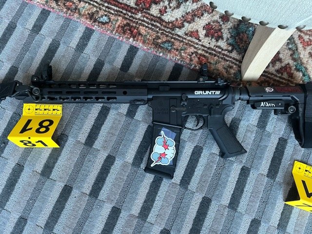 Ripple1026's tweet photo. Photos and video released by Metro Nashville Police of the shooter and weapons used in the  Covenant Church/ School shooting. https://t.co/qDK7an3r0Q