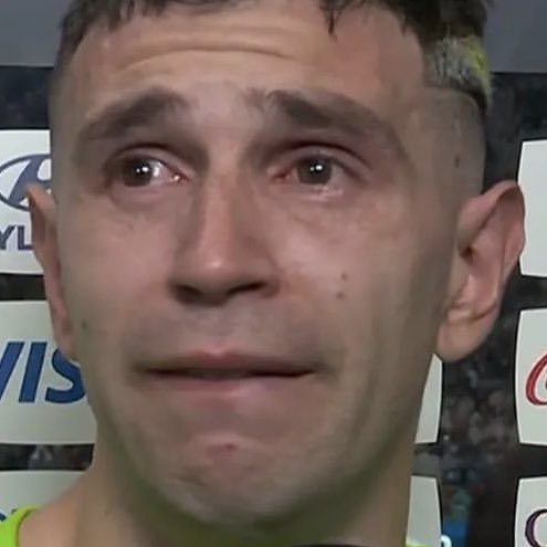 TODOS MIRANDO ESTE MOMENTO