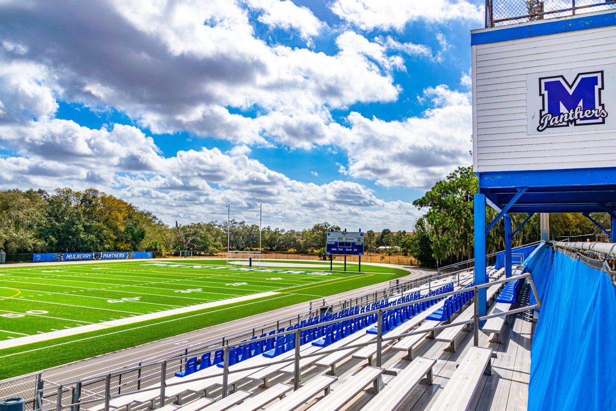 NextLvlSports1's tweet photo. Great Facilities For The April 15th Combine + Coaching Clinic #Recruitment #FootballCombine #ScholarshipAlert #DawgsOnly #Testing #Drills #Coaching #RecruitFlorida #HBCU #PostGrad #JucoFootball #NextLevel2023 https://t.co/neNHqrL71y
