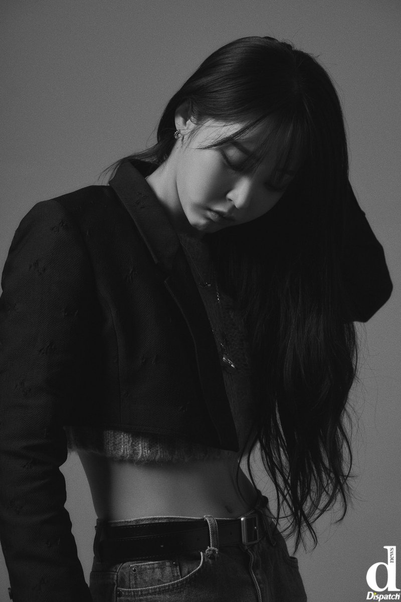 MBYLOOKS's tweet photo. she’s crazy https://t.co/uQdi4AeFse