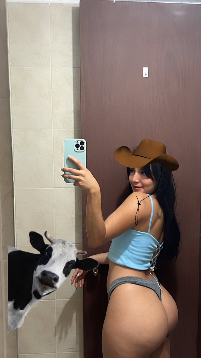 Karentahe on Twitter: "🔝🔝twittea si te gustaría ver mis nalgas llenas