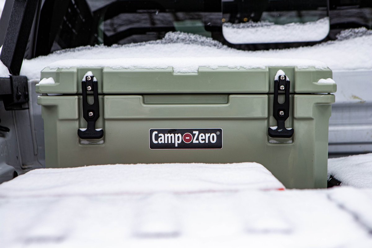 Ready for any weather, hot or cold. ❄️ 
#campzero #campzerocoolers #ruggedlycool #adventure #winter #winteradventure #truckbed #loadedup #campzeroproducts #snow #snowyadventure #cooler #outdoorlife
