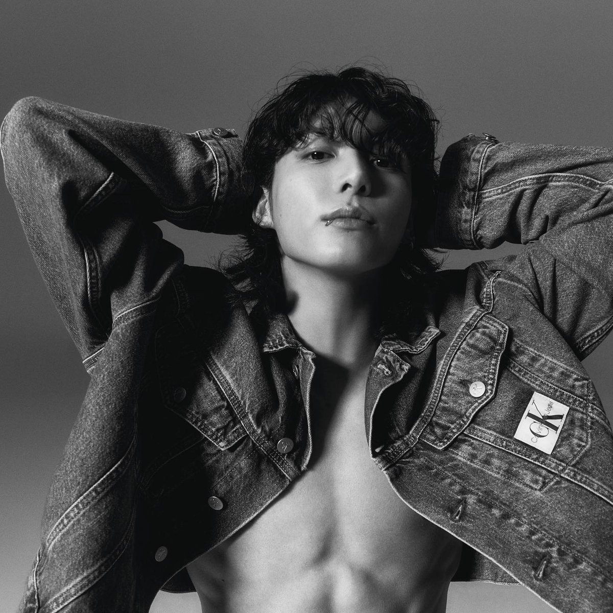 JMLOVEMODE's tweet photo. ELLE MEN Thailand 인스타 #JUNGKOOK  (1)

🔗https://t.co/mBKFFvZiH1 https://t.co/qvF3CI7Yhg
