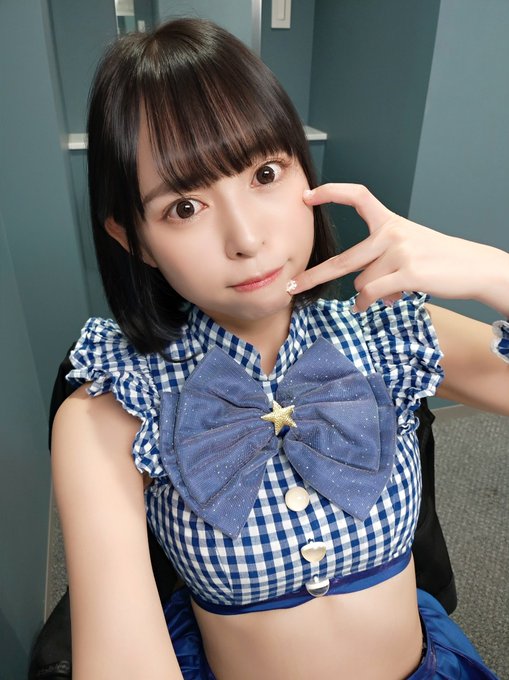 寺坂ユミ