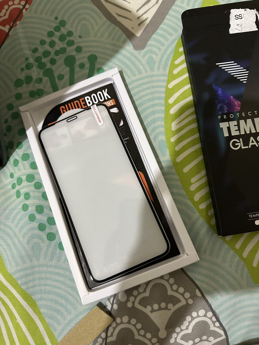 reggierenyahuy's tweet image. wts
dom surabaya
tempered glass ip 11 60k aja incl all fee
ku salah beli 😭😭😭😭 pas co ga liat dulu ni buat ip brp soalnya