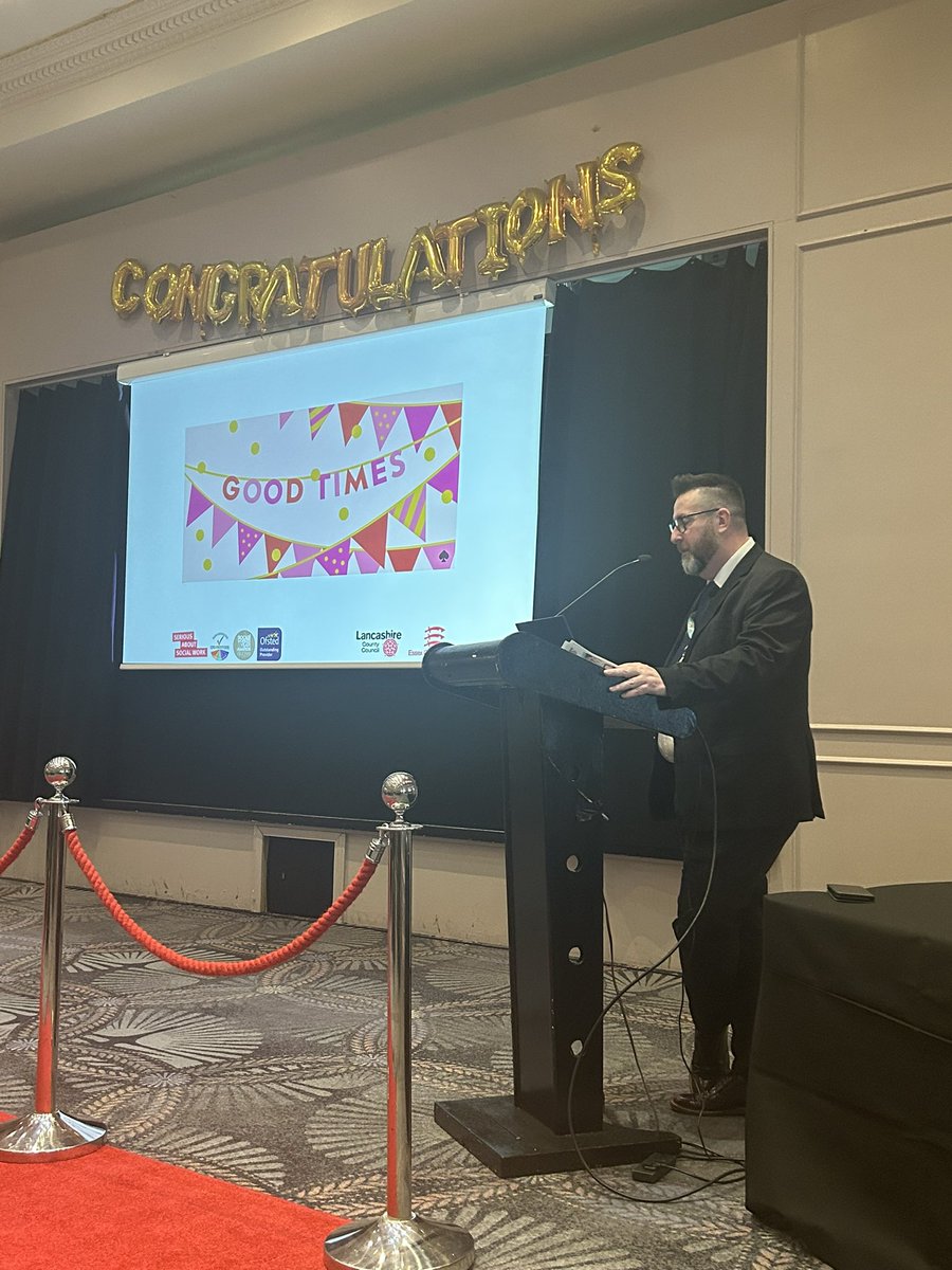 Hayley Kinowski tweet media