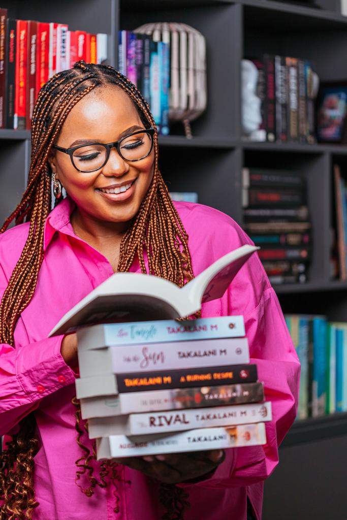 Bua_News's tweet image. Hey TUT Fam!
BUA Student Newspaper  Choose Takalani Mutshinyana as it's a Choose Day.
Takalani is a TUT Alumni. She studied Public Finance and Accounting and an Author of seven books. 
For more on her story please check out on our BUA Issue that will be out after recess.