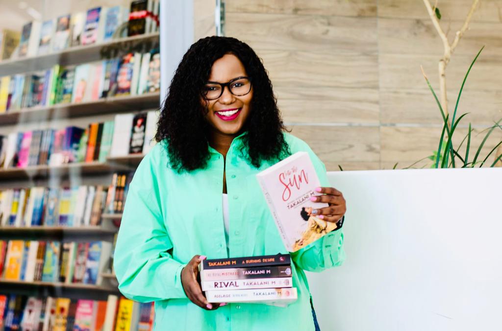 Bua_News's tweet image. Hey TUT Fam!
BUA Student Newspaper  Choose Takalani Mutshinyana as it's a Choose Day.
Takalani is a TUT Alumni. She studied Public Finance and Accounting and an Author of seven books. 
For more on her story please check out on our BUA Issue that will be out after recess.