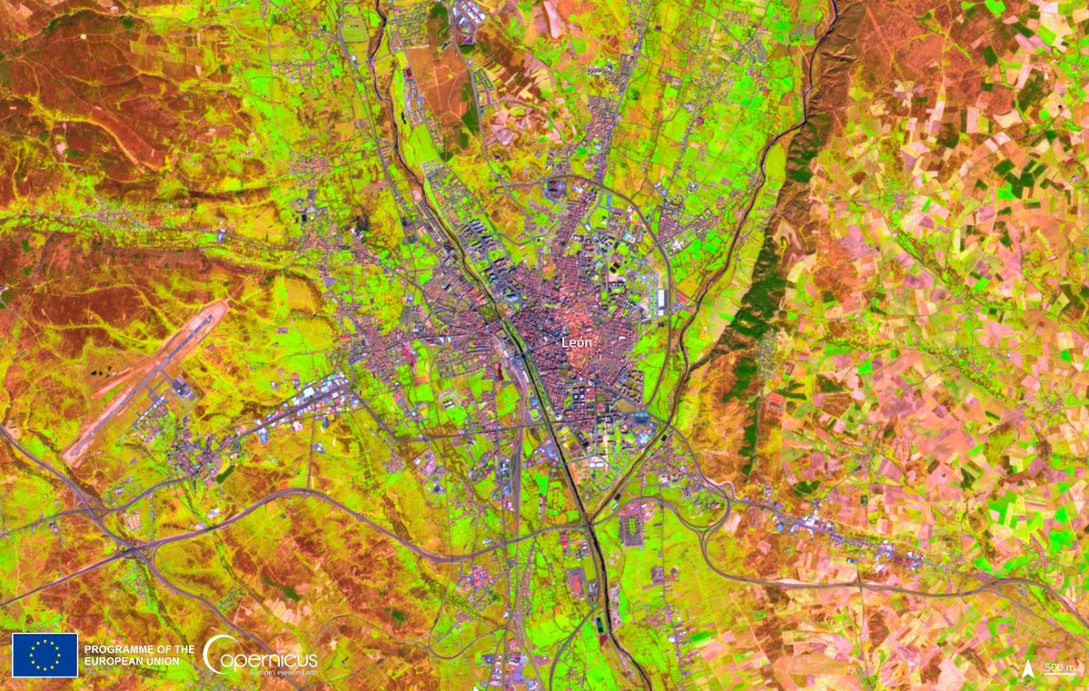 Copernicus EU (@CopernicusEU) on Twitter photo 2023-03-28 08:43:08 Hola amigos españoles🇪🇸. ¿Todo bien? Saludos con esta imagen de la ciudad de #León adquirida por #Copernicus #Sentinel2🇪🇺🛰️ el 27 de marzo Saludos a los leoneses @Astro_SaraG y @Astro_Pablo_A, futuros observadores de la tierra y viajeros por el cosmos 👩🚀👨🚀🌍 Hola amigos españoles🇪🇸. ¿Todo bien? Saludos con esta imagen de la ciudad de #León adquirida por #Copernicus #Sentinel2🇪🇺🛰️ el 27 de marzo Saludos a los leoneses @Astro_SaraG y @Astro_Pablo_A, futuros observadores de la tierra y viajeros por el cosmos 👩🚀👨🚀🌍