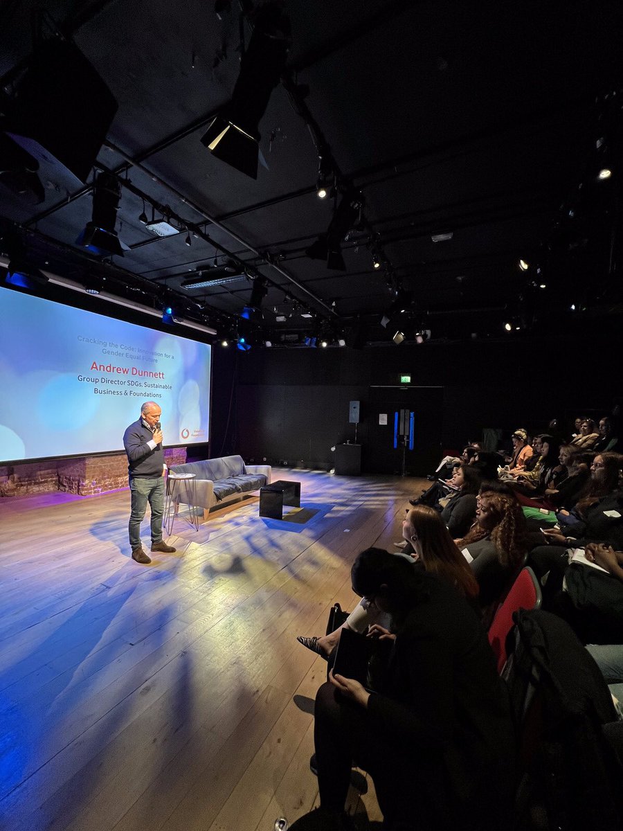 UNWomenUK's tweet photo. #CrackingTheCode
Some snapshots of our wonderful speakers in action at our Delegate event last week! 

Thank you for sharing your impactful words and thoughts @herahussain Raman Rai @Sinem_Gorucu_ @VodafoneFdn 

We can’t wait for the next one! 🤩 https://t.co/5ybkZWvMeT