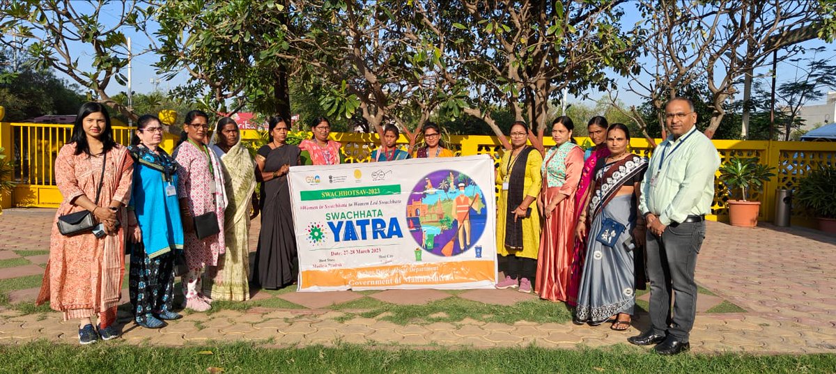 PIB_MoHUA's tweet image. Rally for #GarbageFree Cities on #InternationalDay of #ZeroWaste

For more details pls click on the link:👇
pib.gov.in/PressReleasePa…

@PMOIndia @HardeepSPuri @MoHUA_India @Secretary_MoHUA @AmritMahotsav @DDNewslive @PIB_India @DDNewsHindi @SwachhBharatGov 

#Swachhotsav2023