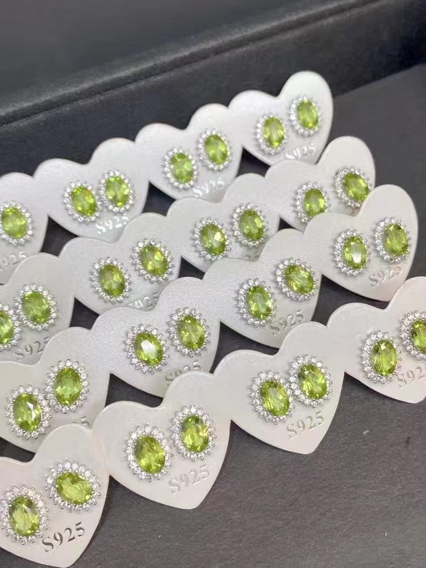AAA GRADE  Sapphires Rubies Peridot Jewellery