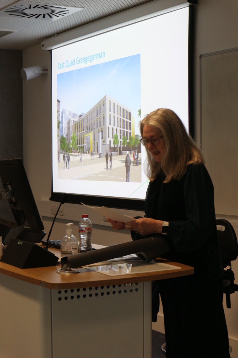 Bella Finn tweet media