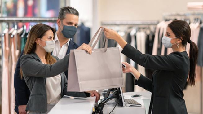 paulrowe99's tweet photo. A study of #retail employees found that a lack of education benefits and physically exhausting/stressful conditions are the top reasons employees quit. Equip workers with Spectralink #mobility tools to help them boost #productivity and reduce workloads. 
 https://t.co/zemXIEJGIR https://t.co/dbVV9tT6GT