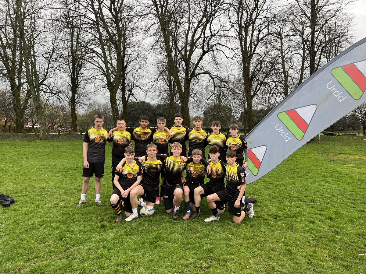 Tournament Debut 🚨

First opportunity to play at the <a href="/UrddWRU7/">7 Bob Ochr Urdd WRU 7s</a> for the Year 10 Boys Today! 

<a href="/RCCS_MrKnottPE/">Mr Knott</a> | <a href="/RiscaRFC_U15s/">RiscaU15s</a>
