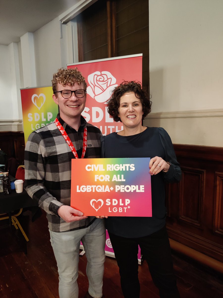 SDLPlgbt's tweet photo. Delighted to be able to speak to so many SDLP members and reps at #SDLP23! 🏳️‍🌈🏳️‍⚧️

A new Ireland should be inclusive of ALL our LGBTQIA+ community ❤️🧡💛💚💙💜🤎🖤🤍 https://t.co/VatUBEE0rn