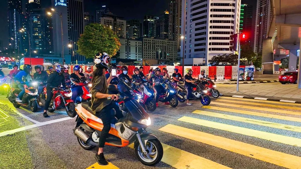 macpunks's tweet photo. 2023 - 1st Gilera Gath of the year.
Kasi jadi lagi next month. #CultOfGilera #GileraKualaLumpur #Gilera #GileraRunner #VXR200 #SP180 #RST200 #Nexus500 #VXR #SP #RST #NEXUS #GileraMalaysia #GileraMeetUp #KualaLumpur #Malossi #Polini #MHR #AlternativeRoute https://t.co/O2IfgSY1ih