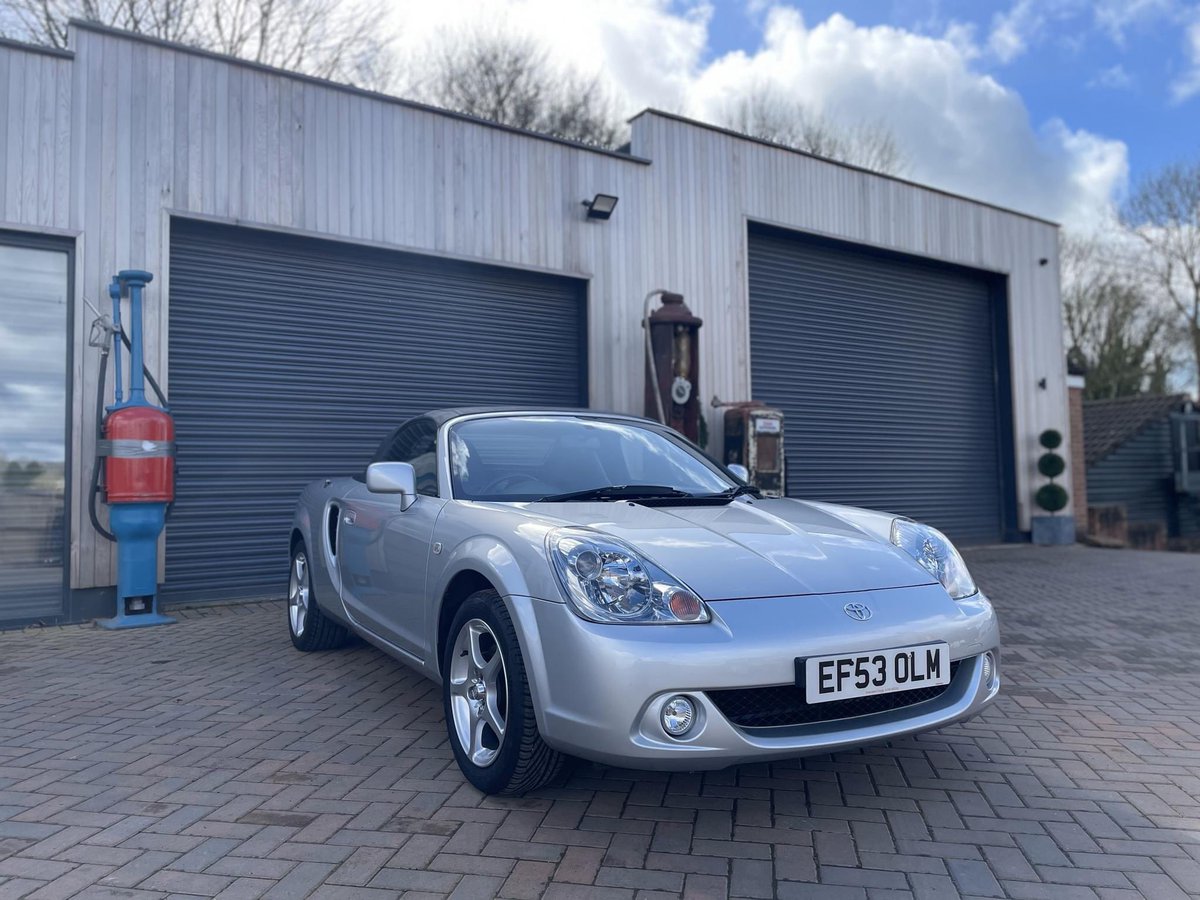 HardyClassics's tweet photo. 2004 Toyota MR2 for sale at Hardy Classics, one former owner and only 16k miles!! https://t.co/GHiyzRddaS
#classiccar #classiccars #car #cars #toyota #toyotamr2 #mr2 #toyotamr2mk3 #mr2mk3 #futureclassiccar #sportscar #classicsportscar #classicsportscars #hardyclassics https://t.co/0e5Kvl54eZ