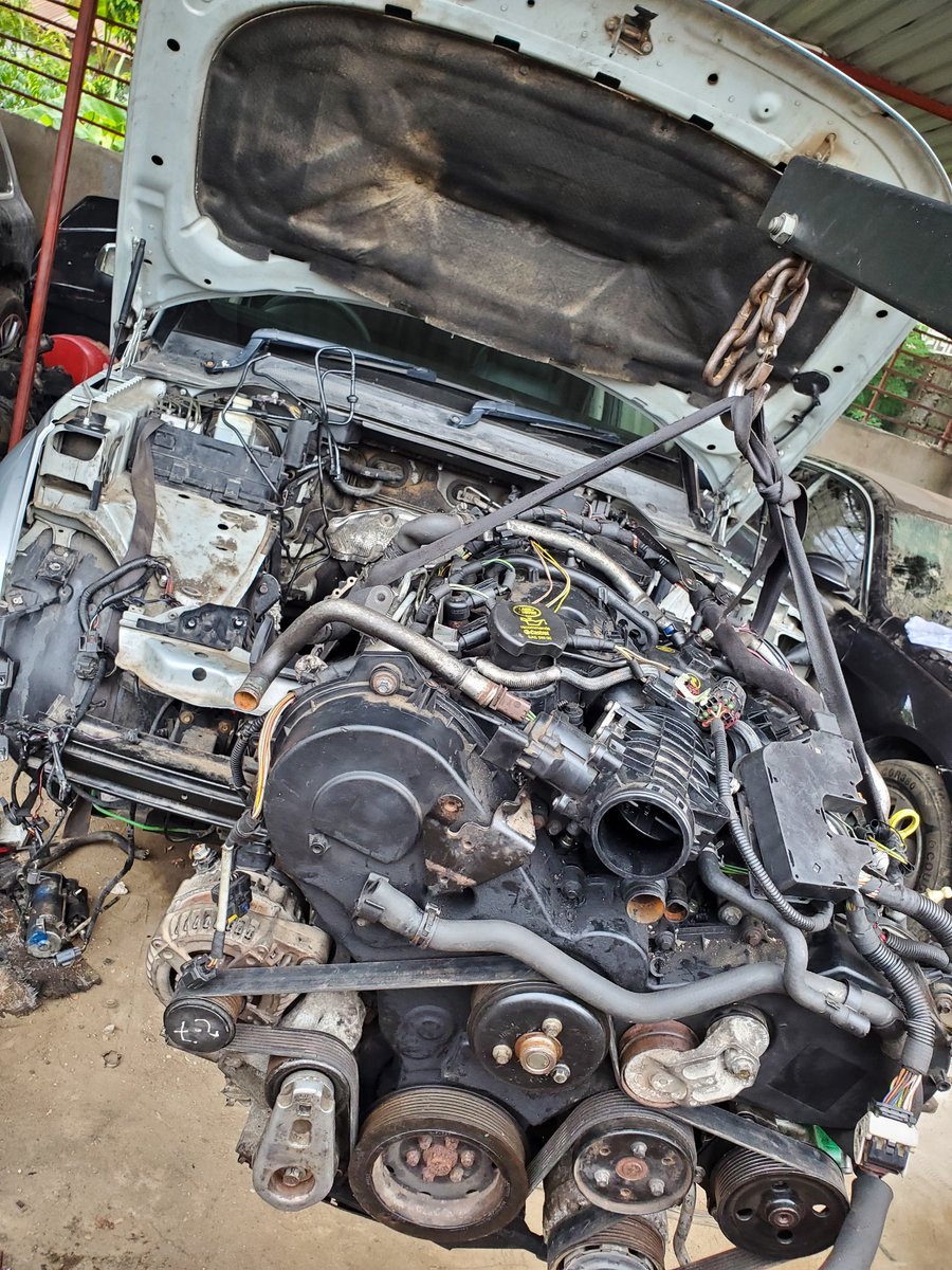 ... Land Rover Discovery Engine Replacement...
#carservice
#cargarage
#carrepair
#carparts
#cars