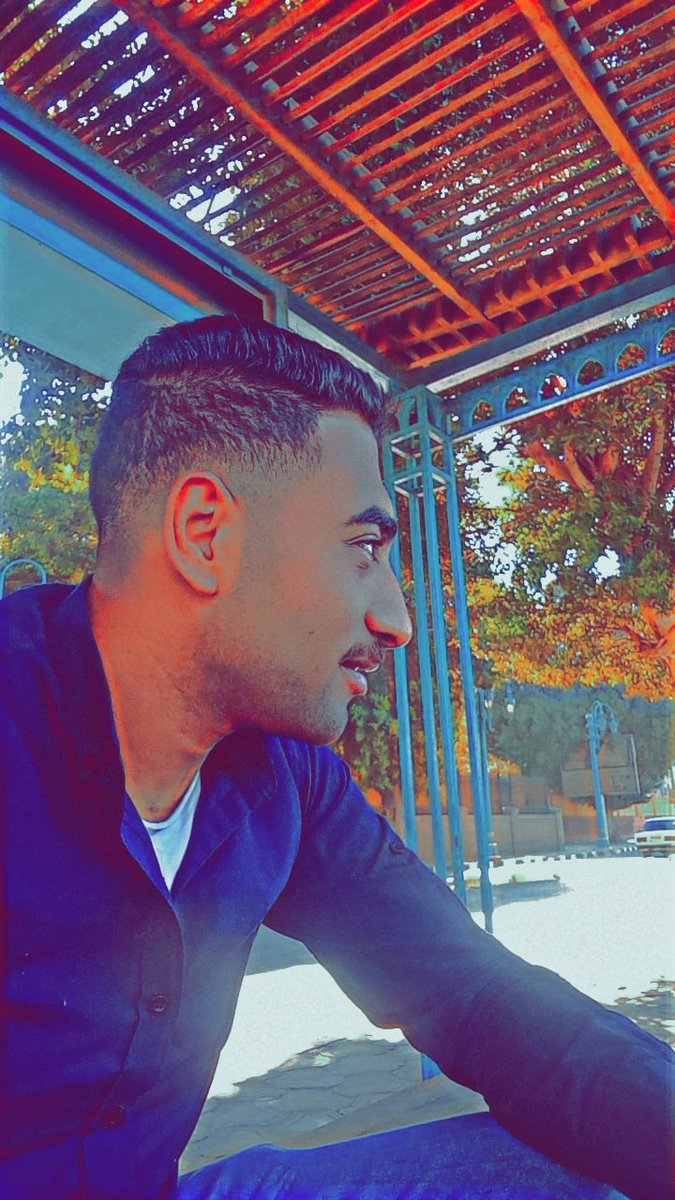 اكرم نفسك بالبعد عن اي حد مش عارف قيمتك .