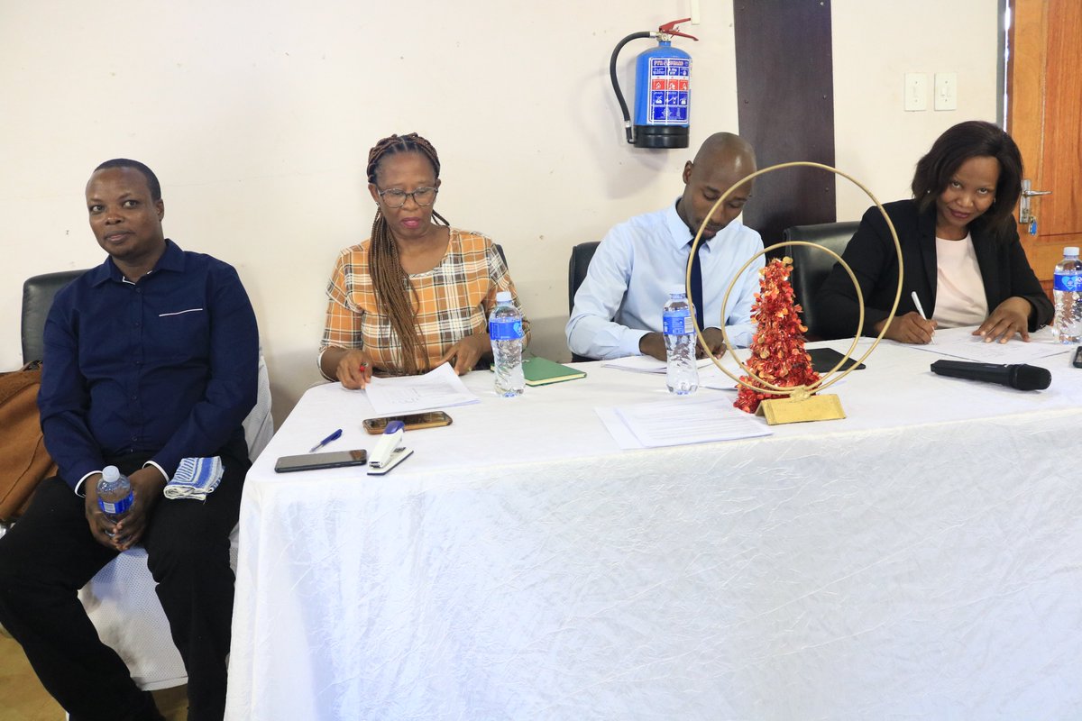 PSIEswatini's tweet image. Following a successful competition in the Shiselweni region last Friday, today we are in the Lubombo region for the COVID-19 Public Speaking and Essay Writing Competition. #GetVaxxed #DoItAll #TakeYourShot