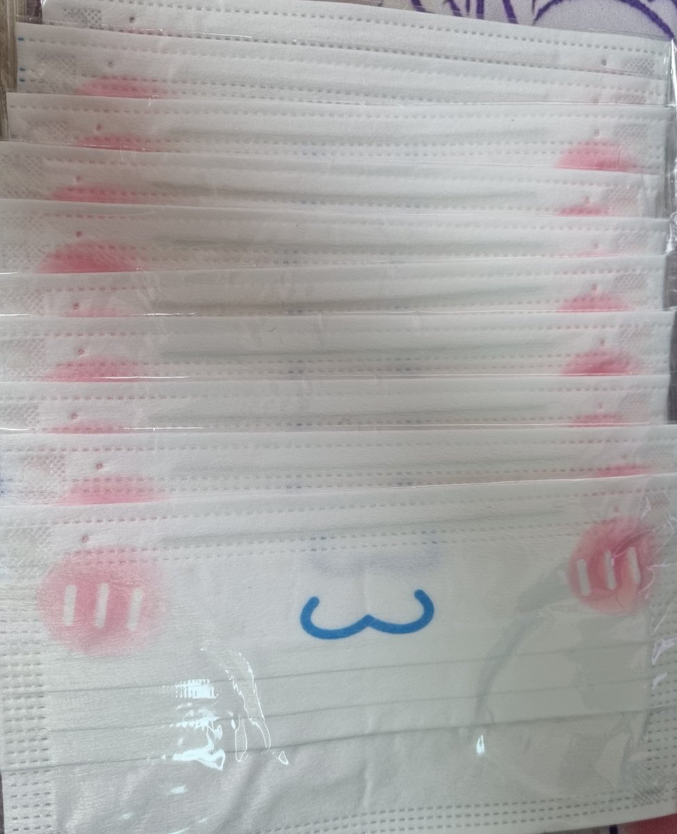 10개 산줄 알았는데 100개를 사버렸네요ㅎㅎ... 하...

10개에 5000원으로 판매합니다 낱개로도 판매하지만 여러개 사가시는걸 우대합니다... 개당으로는 600원에 팔아요.....

#산리오 #시나모롤 #시나모롤마스크 #마스크 #캐릭터마스크 #산리오마스크