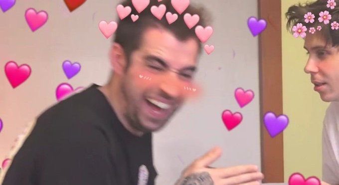 Kiaranoestaaqui's tweet photo. Por tener estas fts que me dan vida 😭 https://t.co/QXFPalVAMq