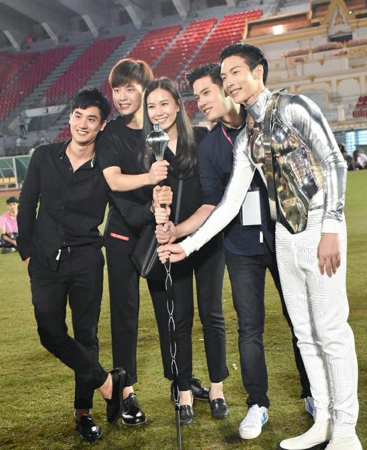 tawan_memories's tweet photo. 🗓️ 5 years ago

📌nengnn

#Tawan_V #Nengnn #Four_N
#Suthaphong #Krittiyaaaaaaaa https://t.co/JbdHBXXlnu