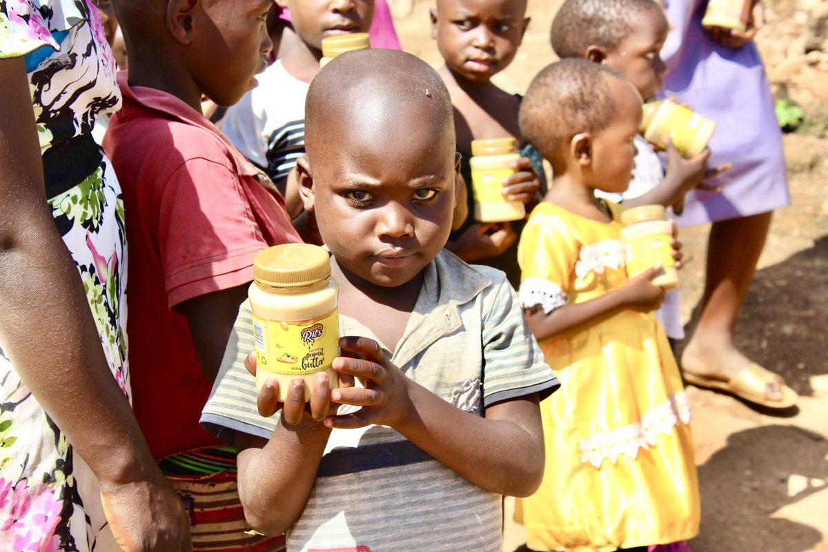 NShaidat's tweet photo. In this weather, wherever you find #Ril’s peanut butter.. mugule owone endwadde zomutima okuume nomutindo😂 kati mugenda kulowoza mbalimba, good morning @rashidkisekka https://t.co/LFRJGCTPdH