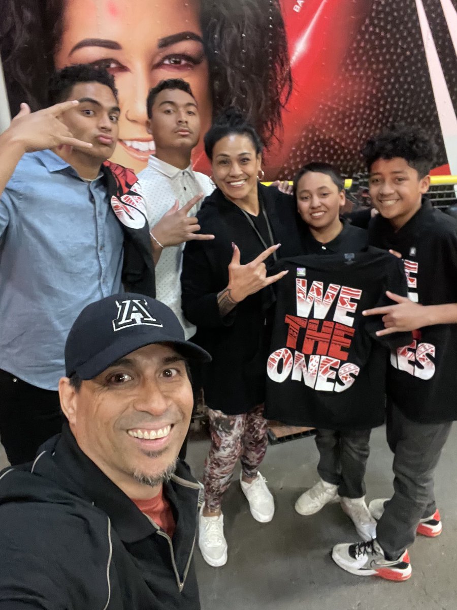 FSnuka33's tweet photo. School or Monday Night Raw?💯
@TaminaSnuka @m3h2way @AumuaS 
 #wwe #raw #SpringBreak #WrestleMania https://t.co/rEJQ6SgqDe